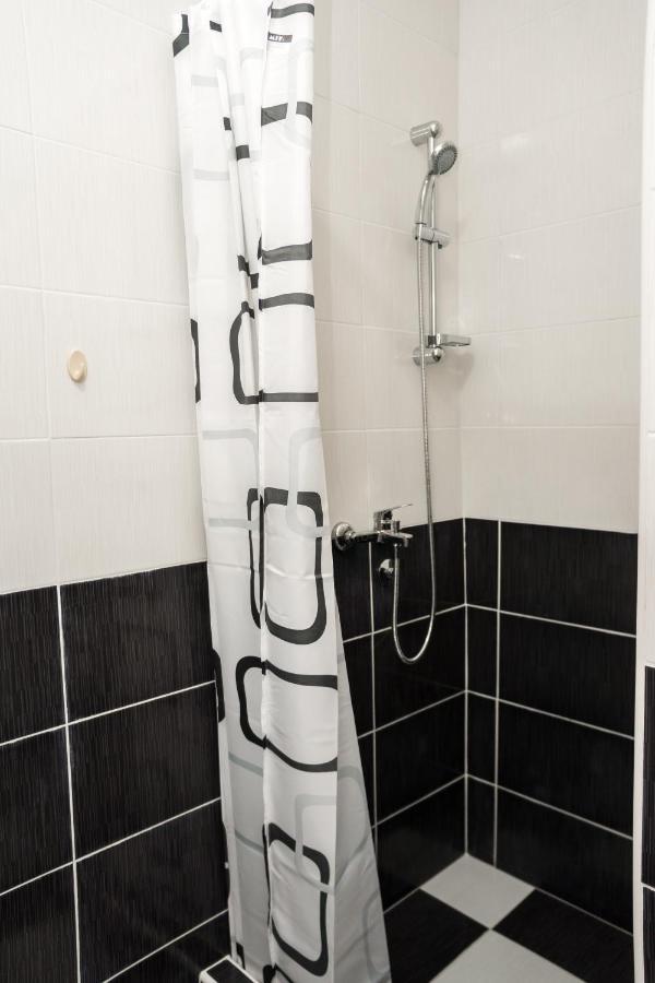 City Apartment Bb Баина Баща Екстериор снимка